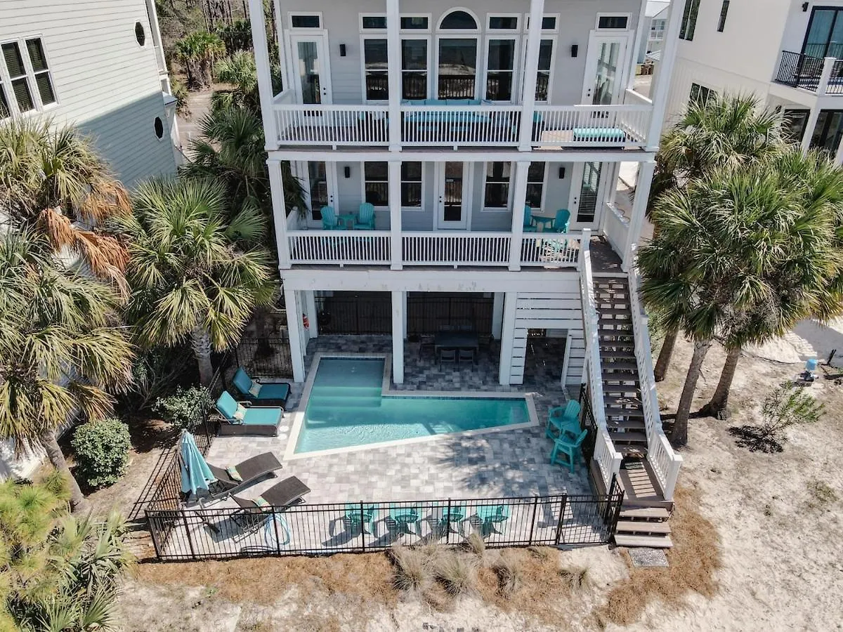 Stunning Front-private Heated Pool & Holiday home *