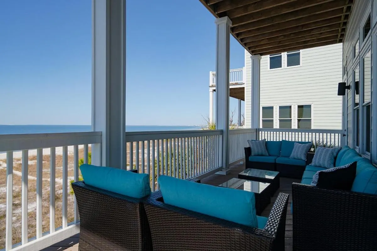 Stunning Front-private Heated Pool &