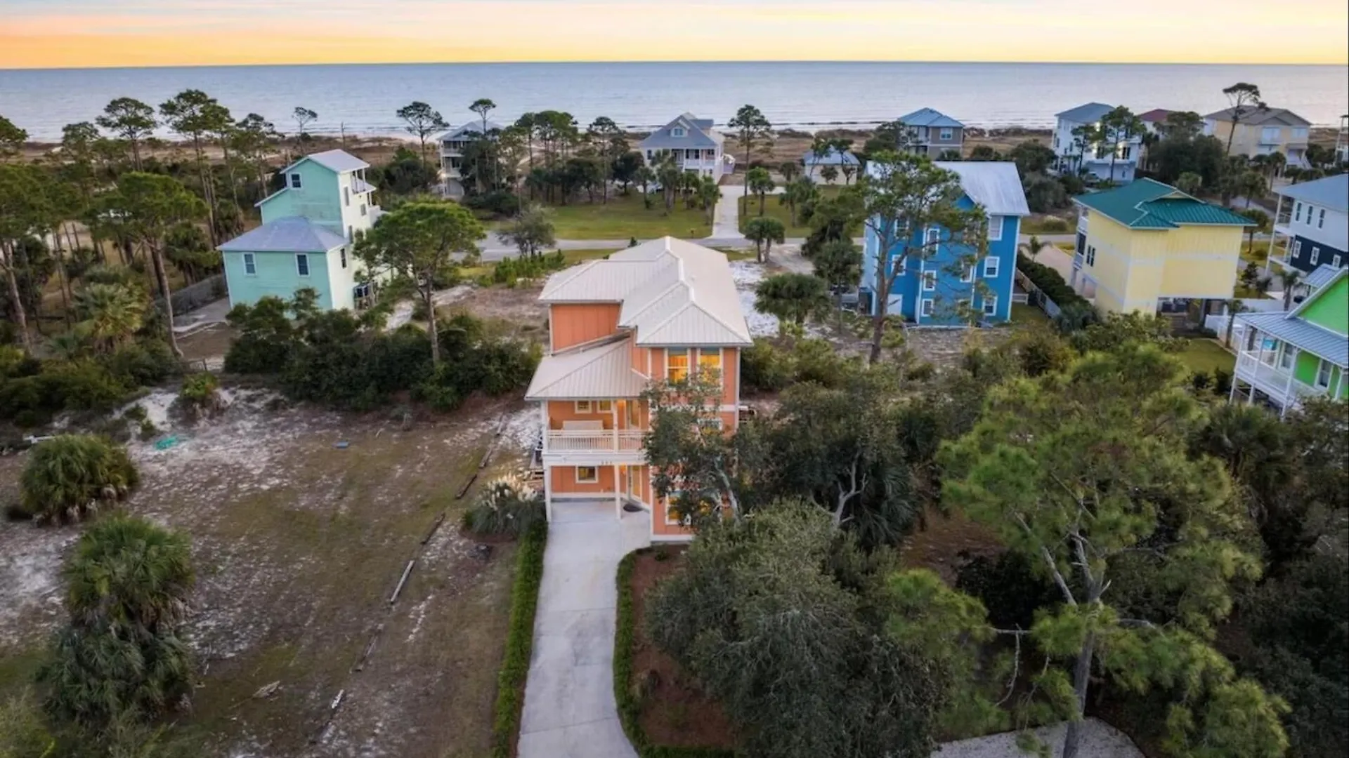 Holiday home Salinas Sunrise Cape San Blas, Fl