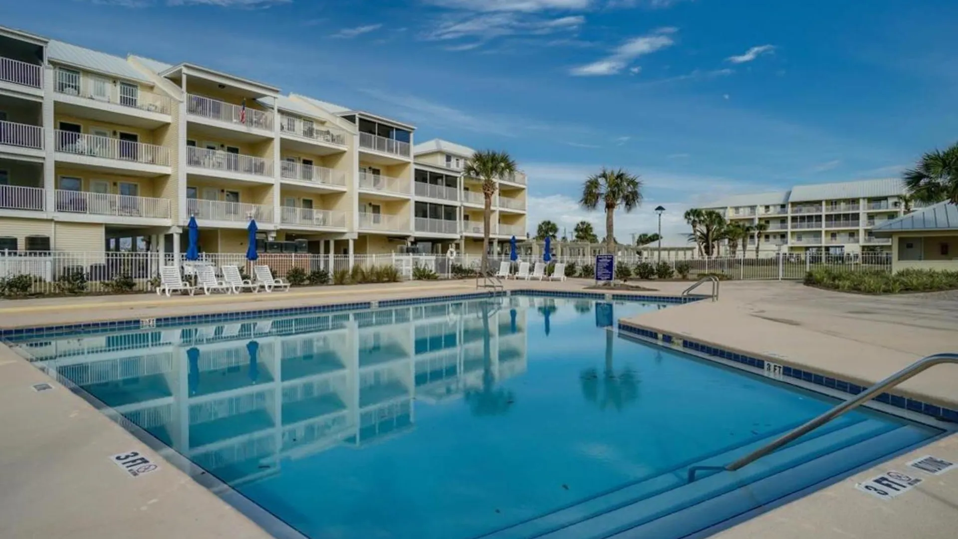 Apartment Sea Cliffs By Panhandle Getaways