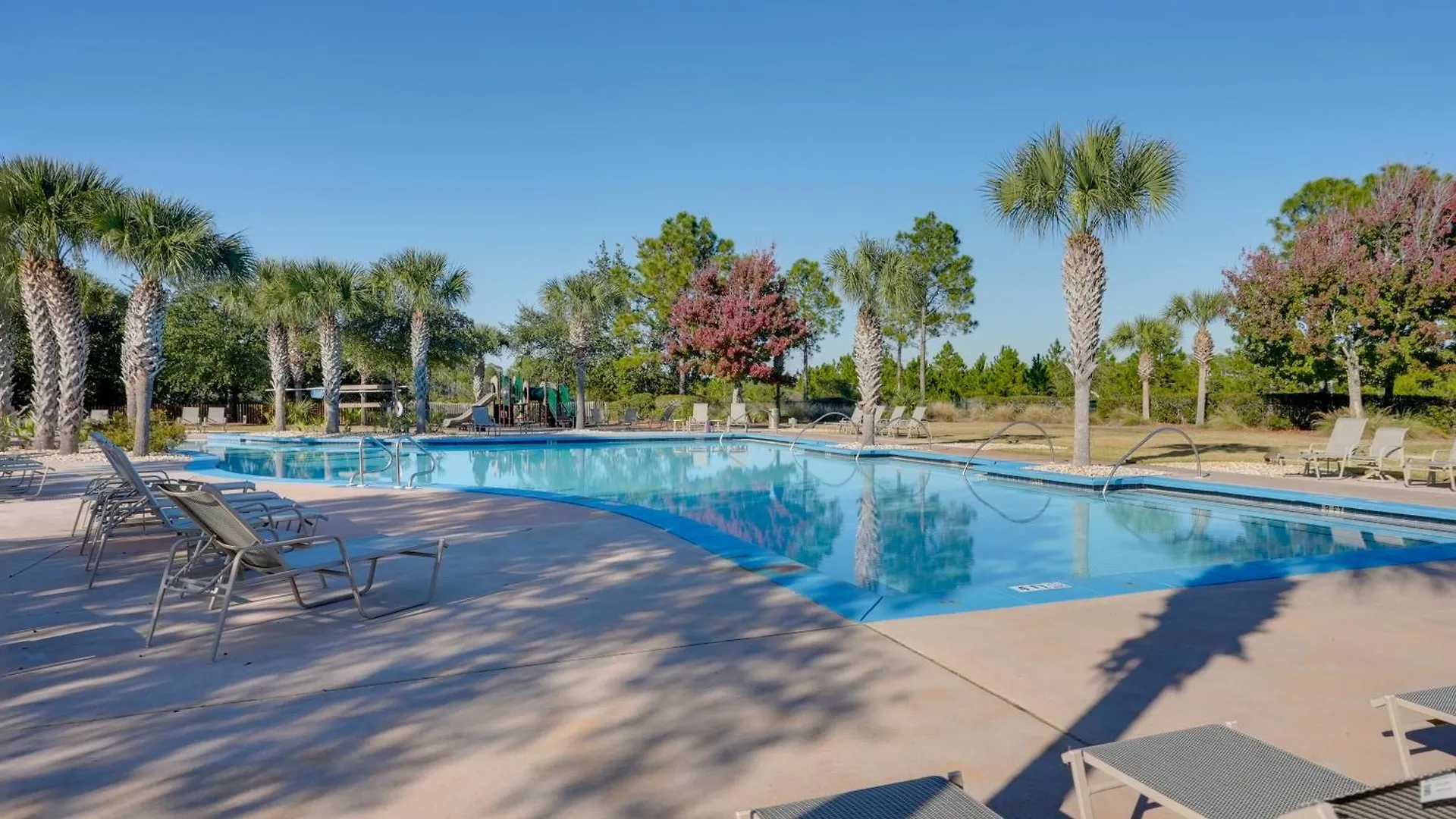 Walk To The Stylish In Port St Joe! Holiday home