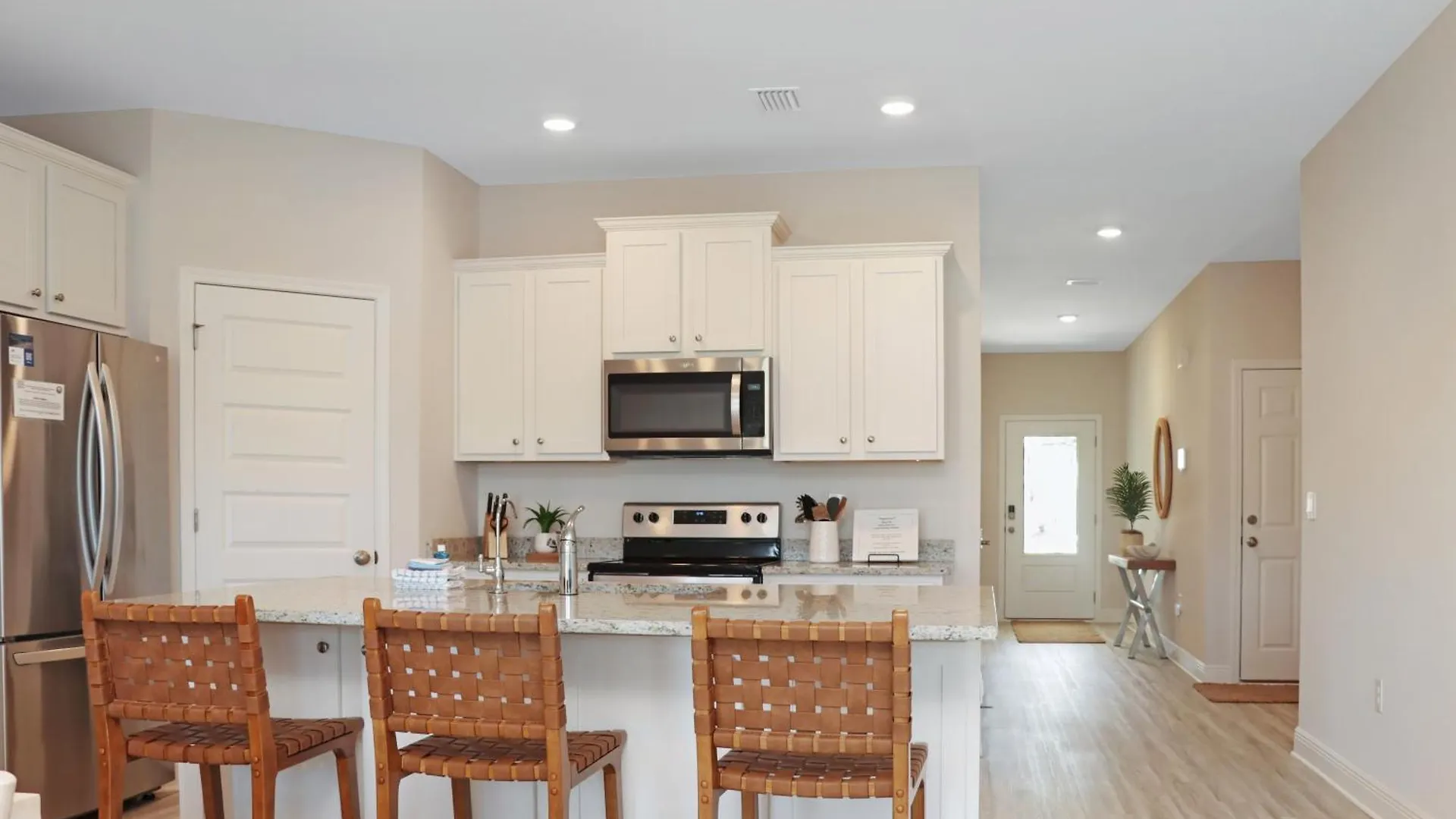 The Palm Place By Pristine Vacation Casa vacanze