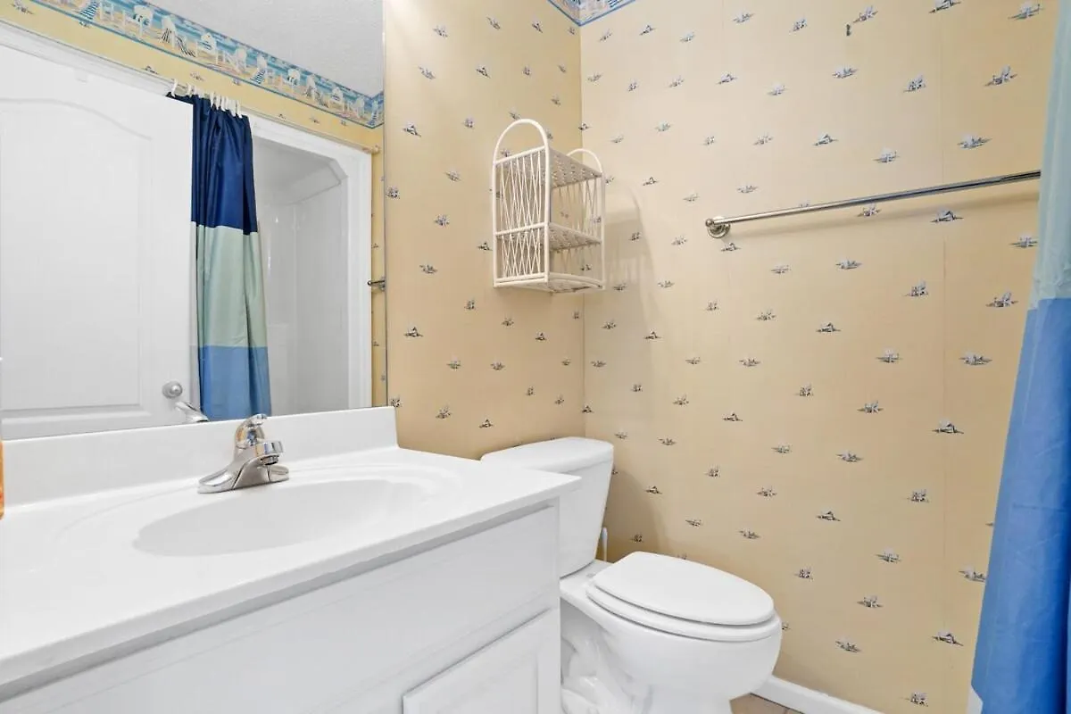 Beachfront Pet Friendly 4 Bed 5 Bath With Pool