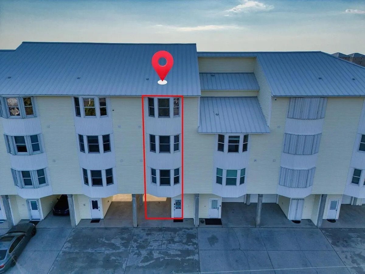 Beachfront Pet Friendly 4 Bed 5 Bath With Pool Holiday home Port St. Joe