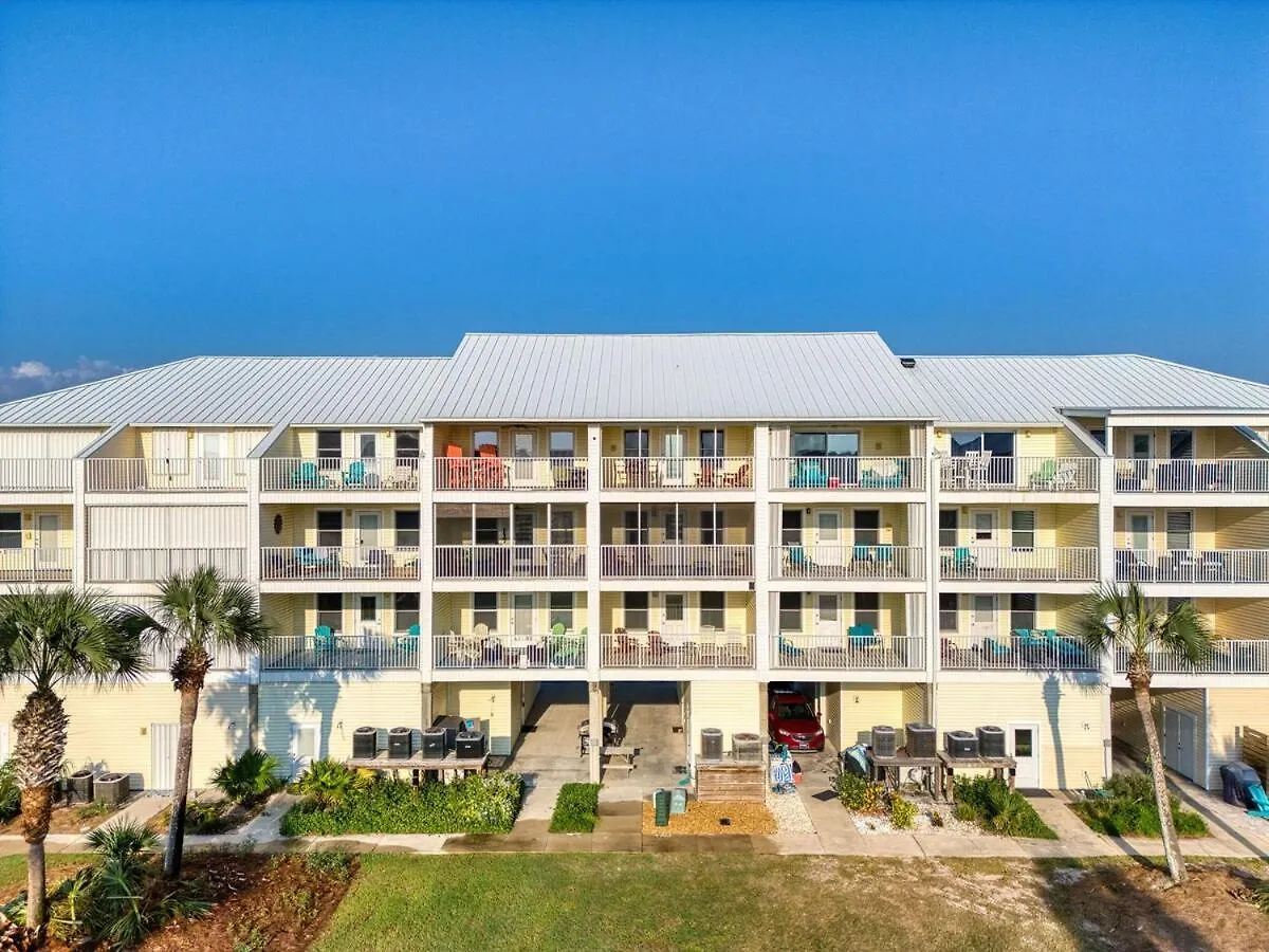 Beachfront Pet Friendly 4 Bed 5 Bath With Pool