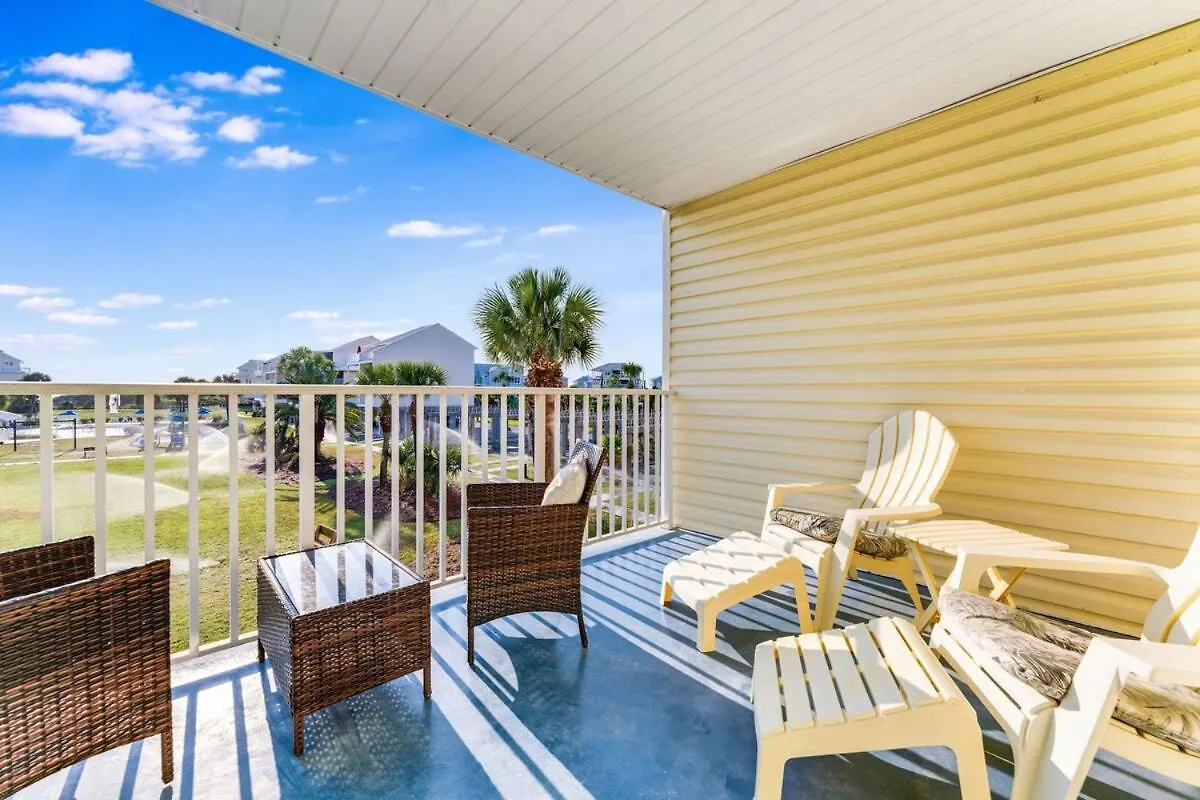 Holiday home Beachfront Pet Friendly 4 Bed 5 Bath With Pool *