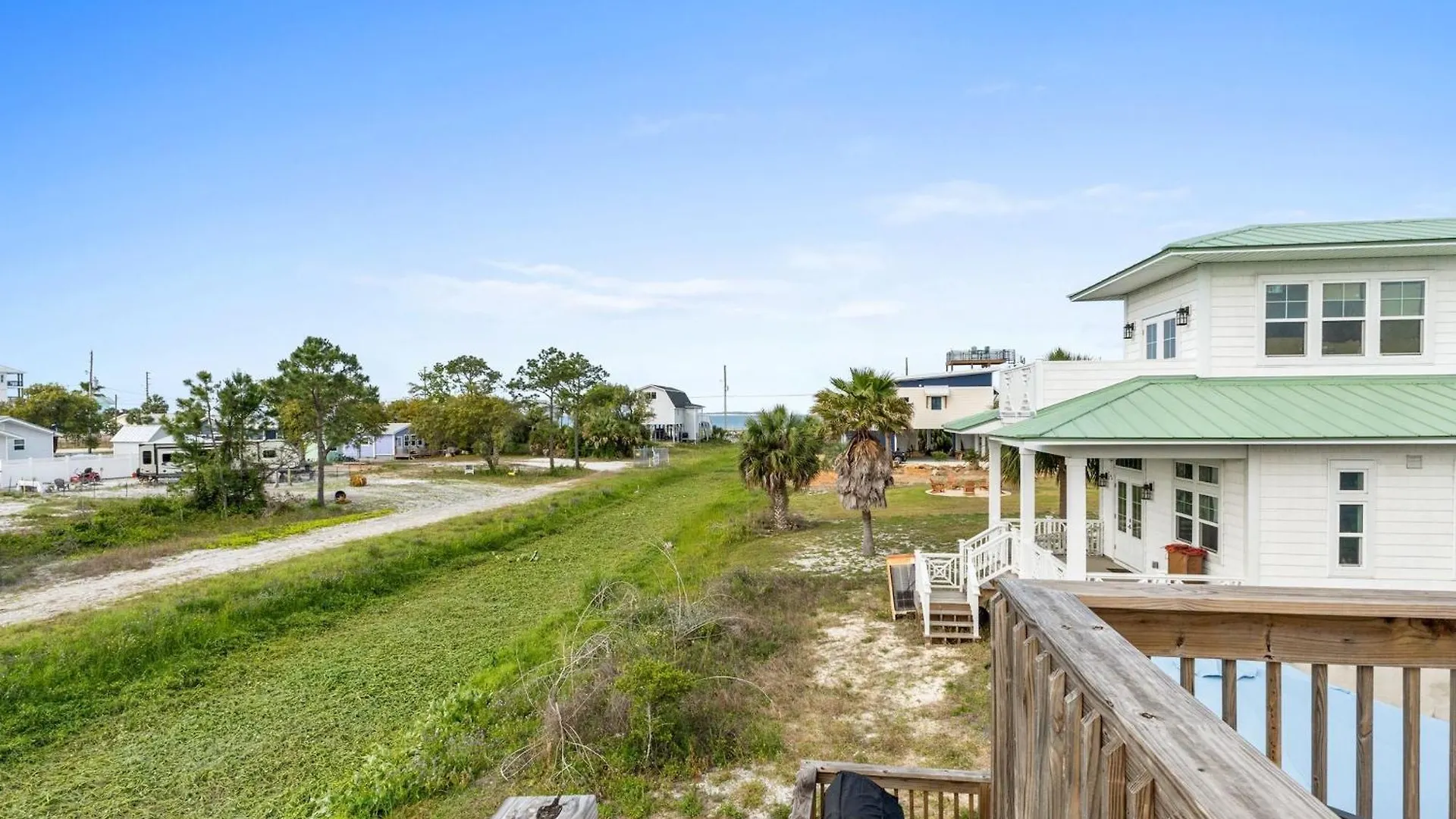Pet Friendly House - Hakuna Matata By Panhandle Getaways