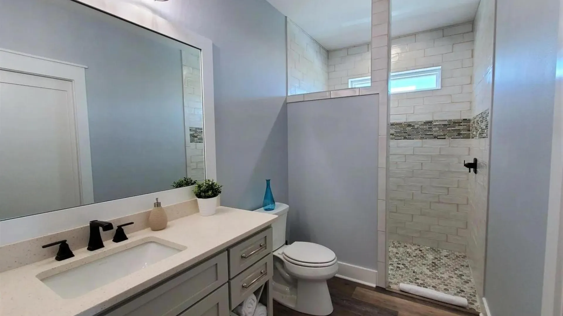 Pet Friendly House - The Great White Florida House By Panhandle Getaways *