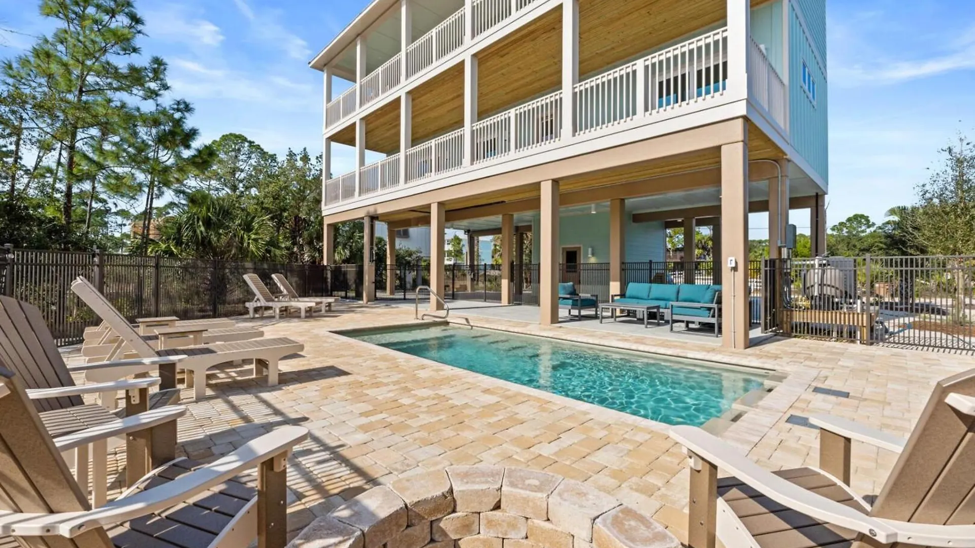 House - Deepwater Dream By Panhandle Getaways