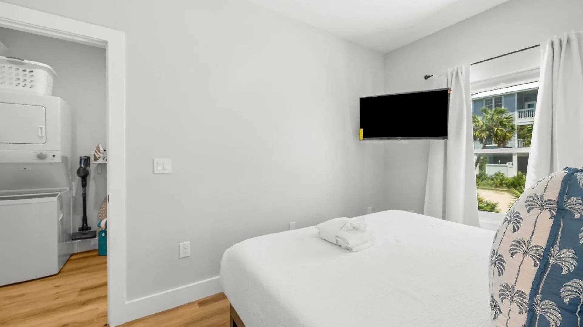 Cape By Panhandle Getaways