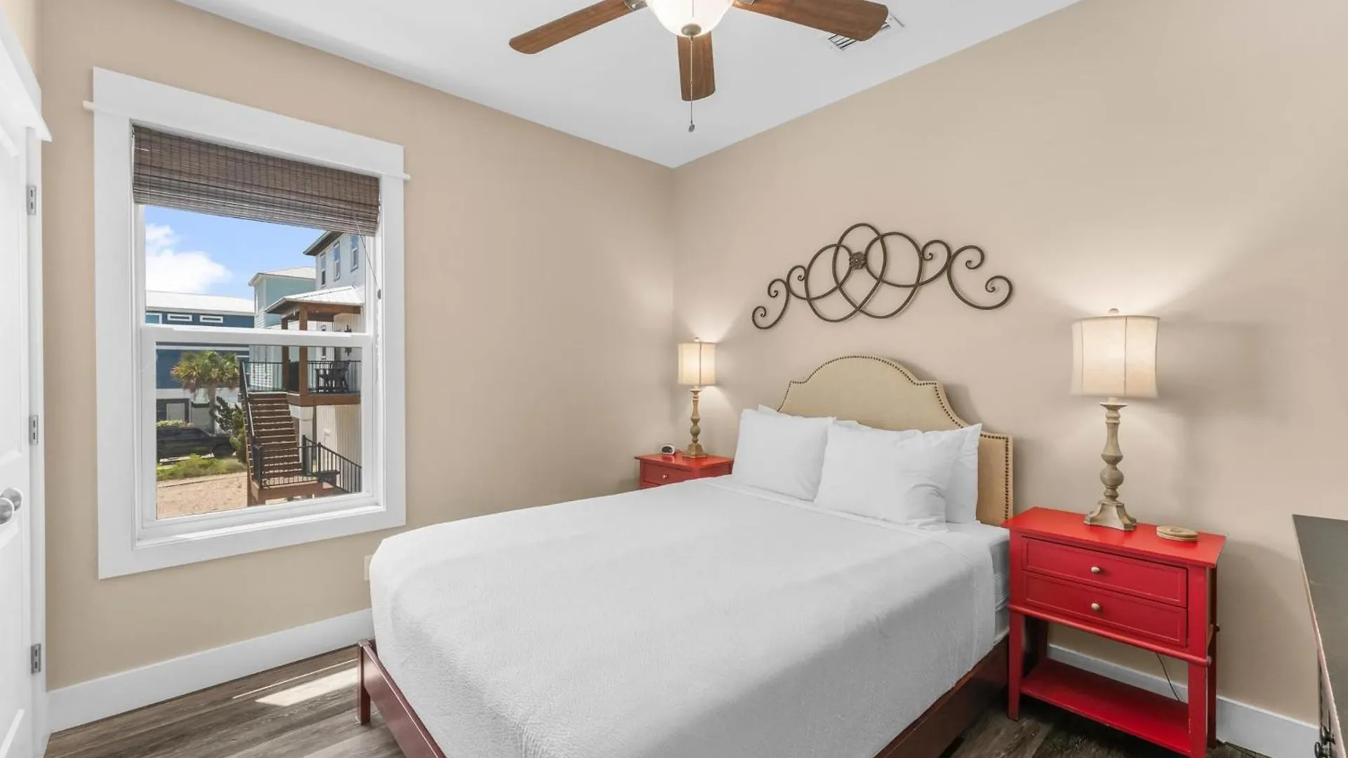 House - Hop By Panhandle Getaways