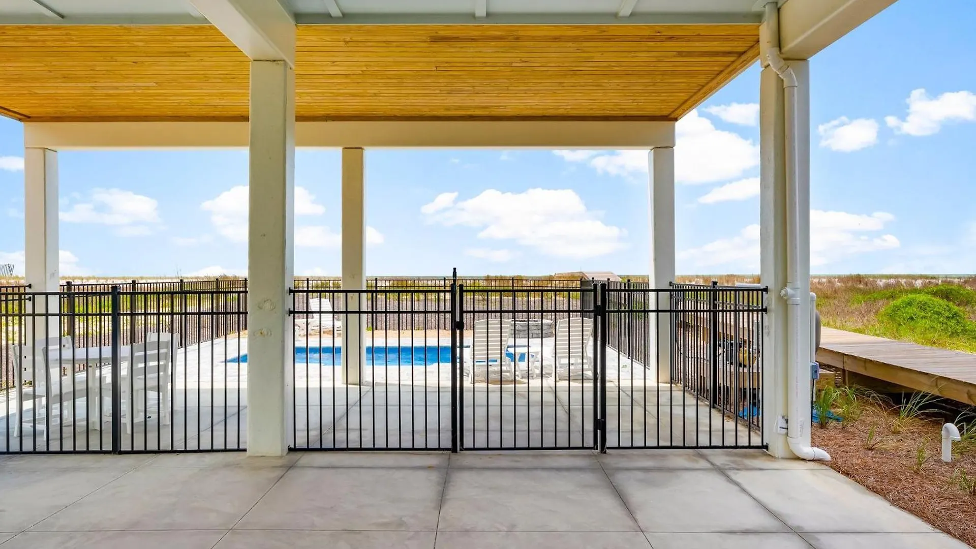 Pet Friendly House - Castle Hideaway By Panhandle Getaways Port St. Joe