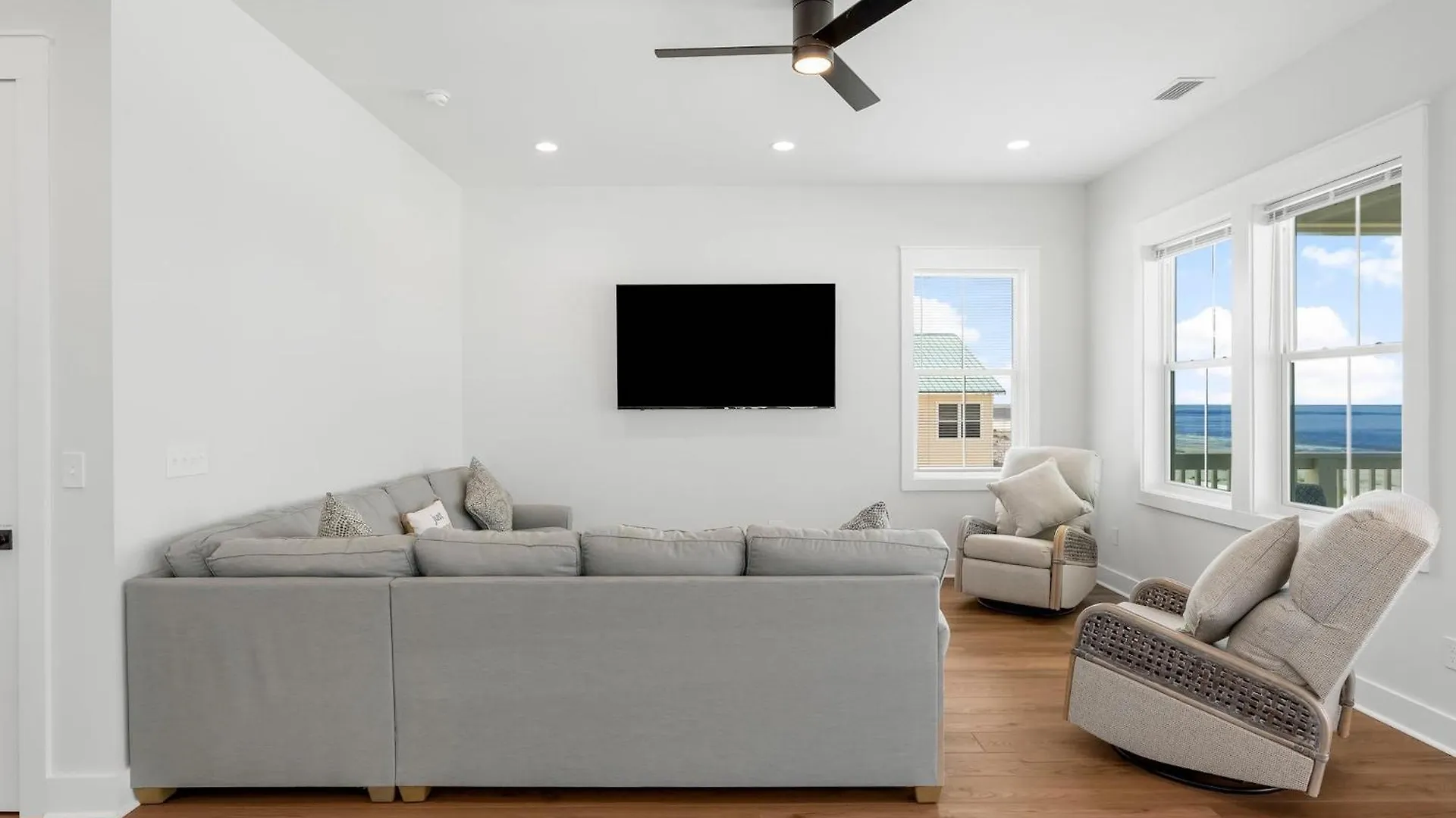 Pet Friendly House - Castle Hideaway By Panhandle Getaways * Port St. Joe