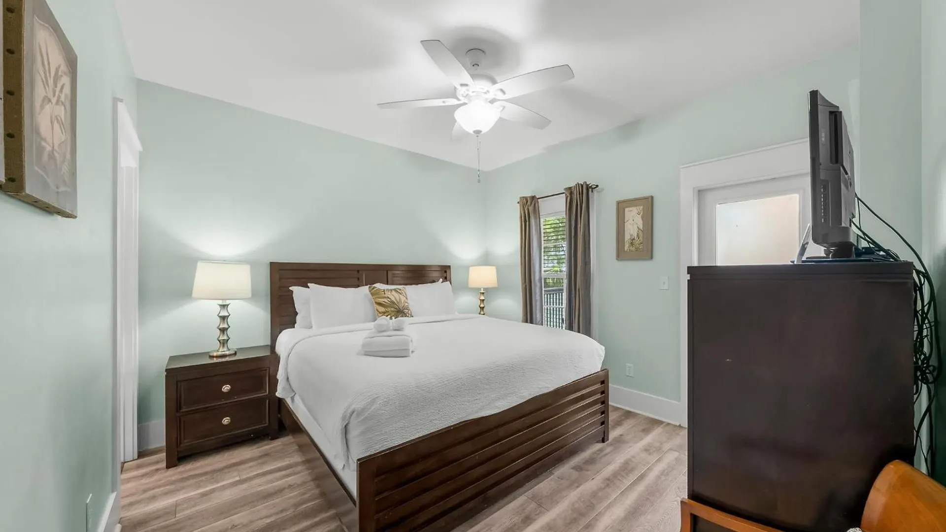 Pet Friendly House - Sandy Toes By Panhandle Getaways