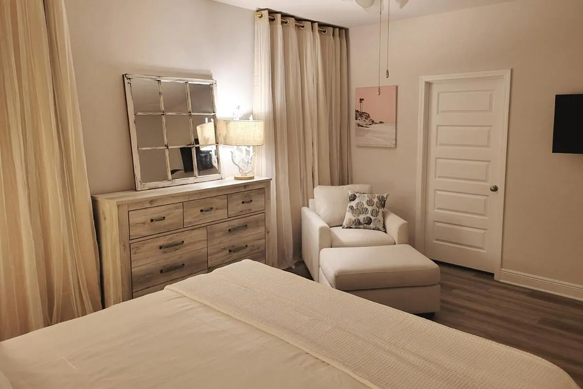 Tatil Evi New 5br Coastal Retreat With Access Pools Gcart *
