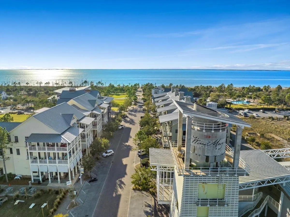 New 5br Coastal Retreat With Access Pools Gcart