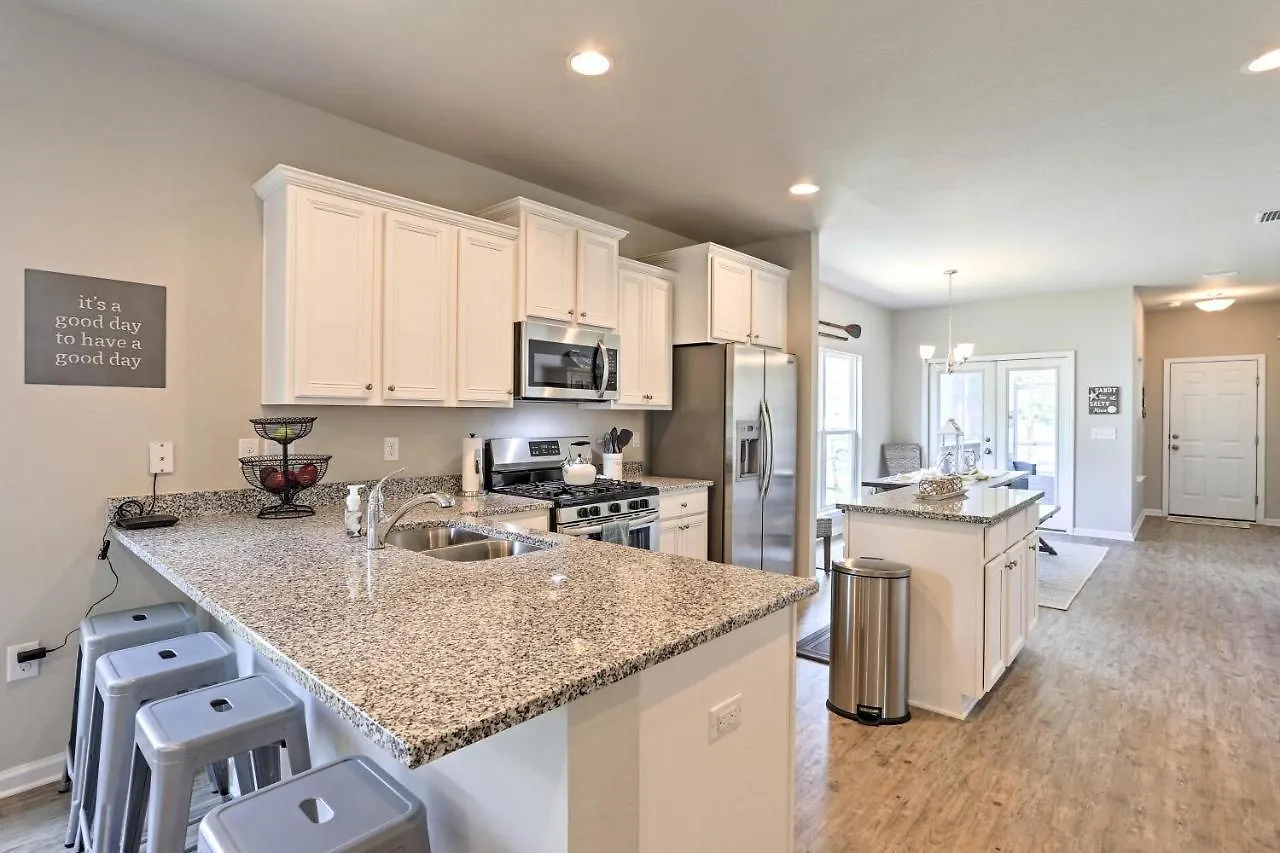 Holiday home Port St Joe House With Pool Access! Port St. Joe