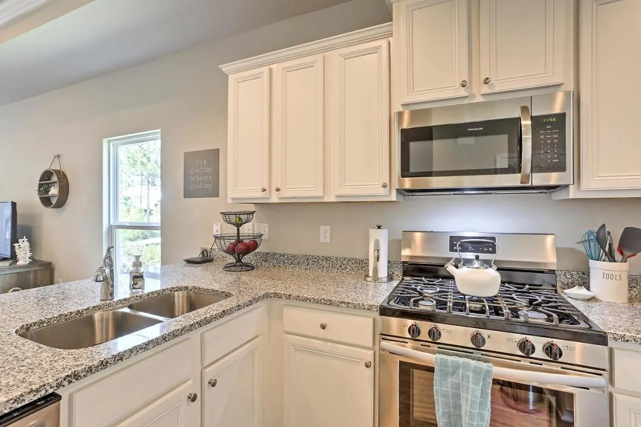 Holiday home Port St Joe House With Pool Access! Port St. Joe