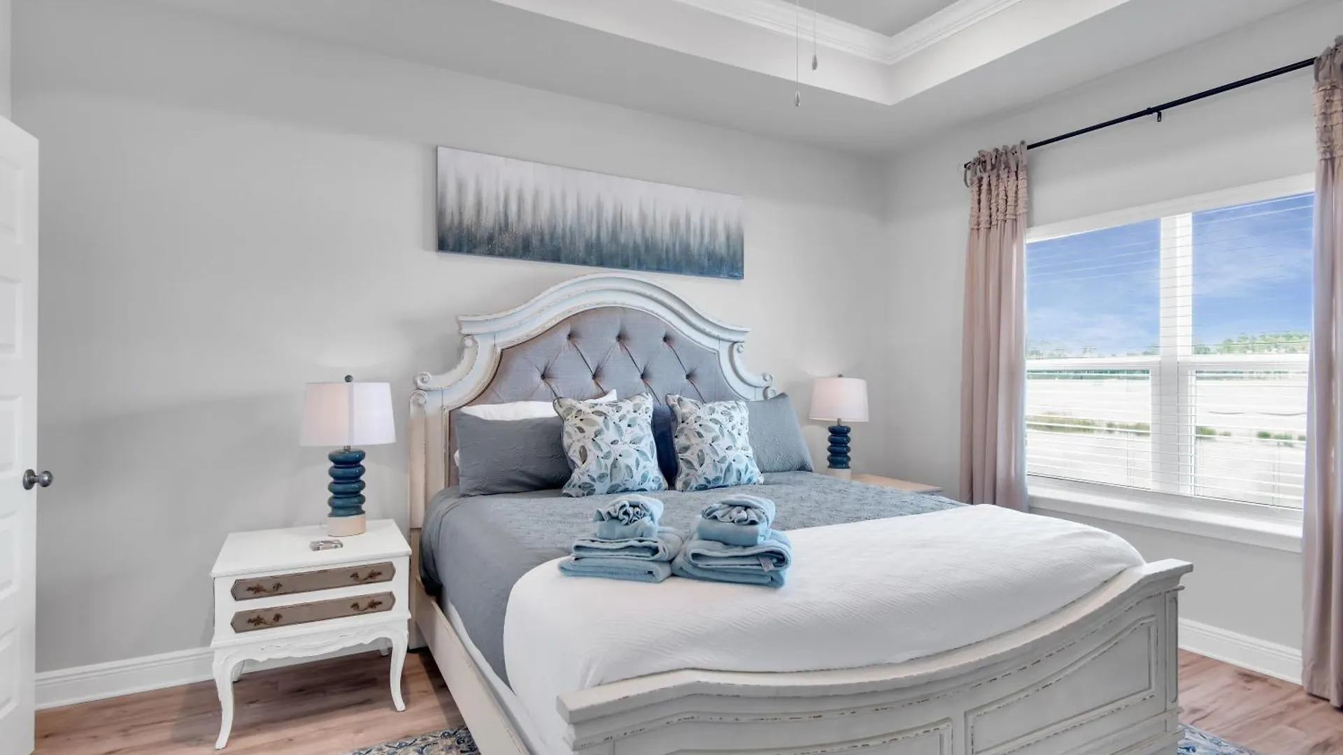 Minutes To Beach ,golf Cart Included, Ocean View Pool ,beach Equip, Ocean Therapy