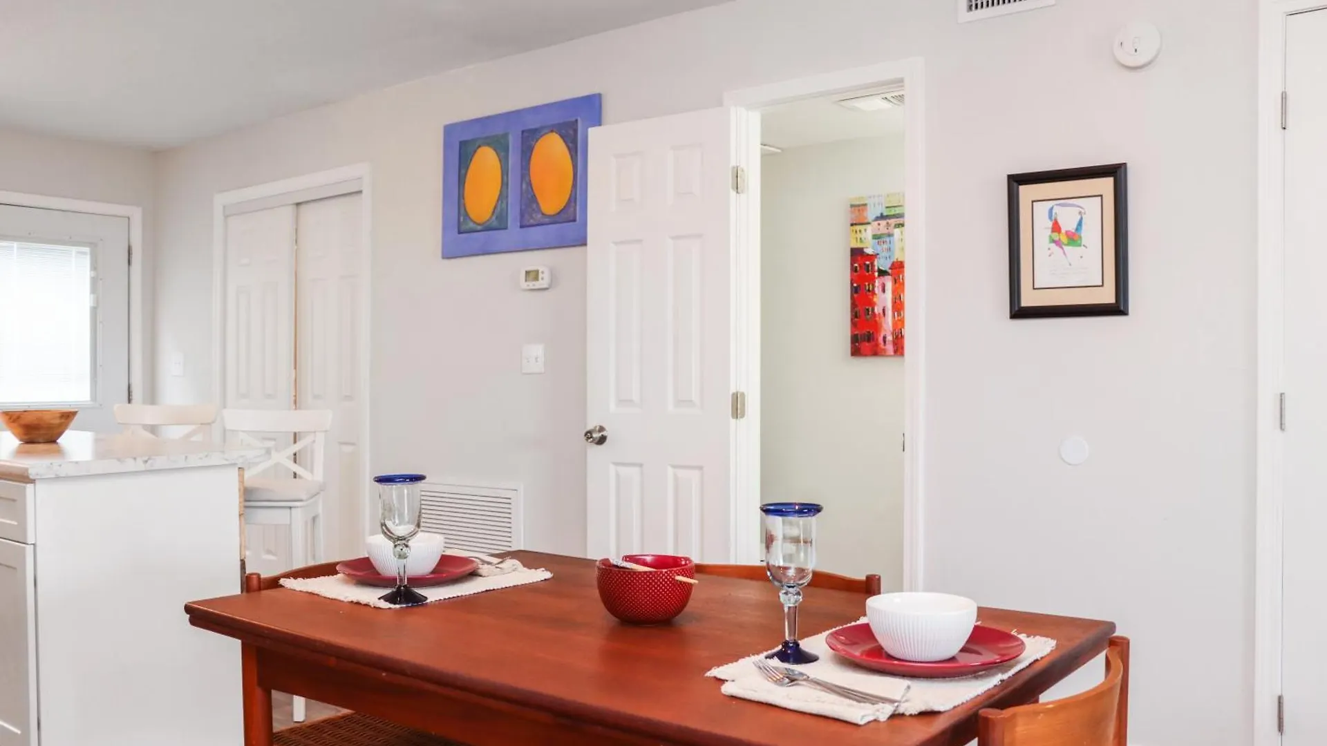 Apartment Sunset Blvd By Pristine Vacation