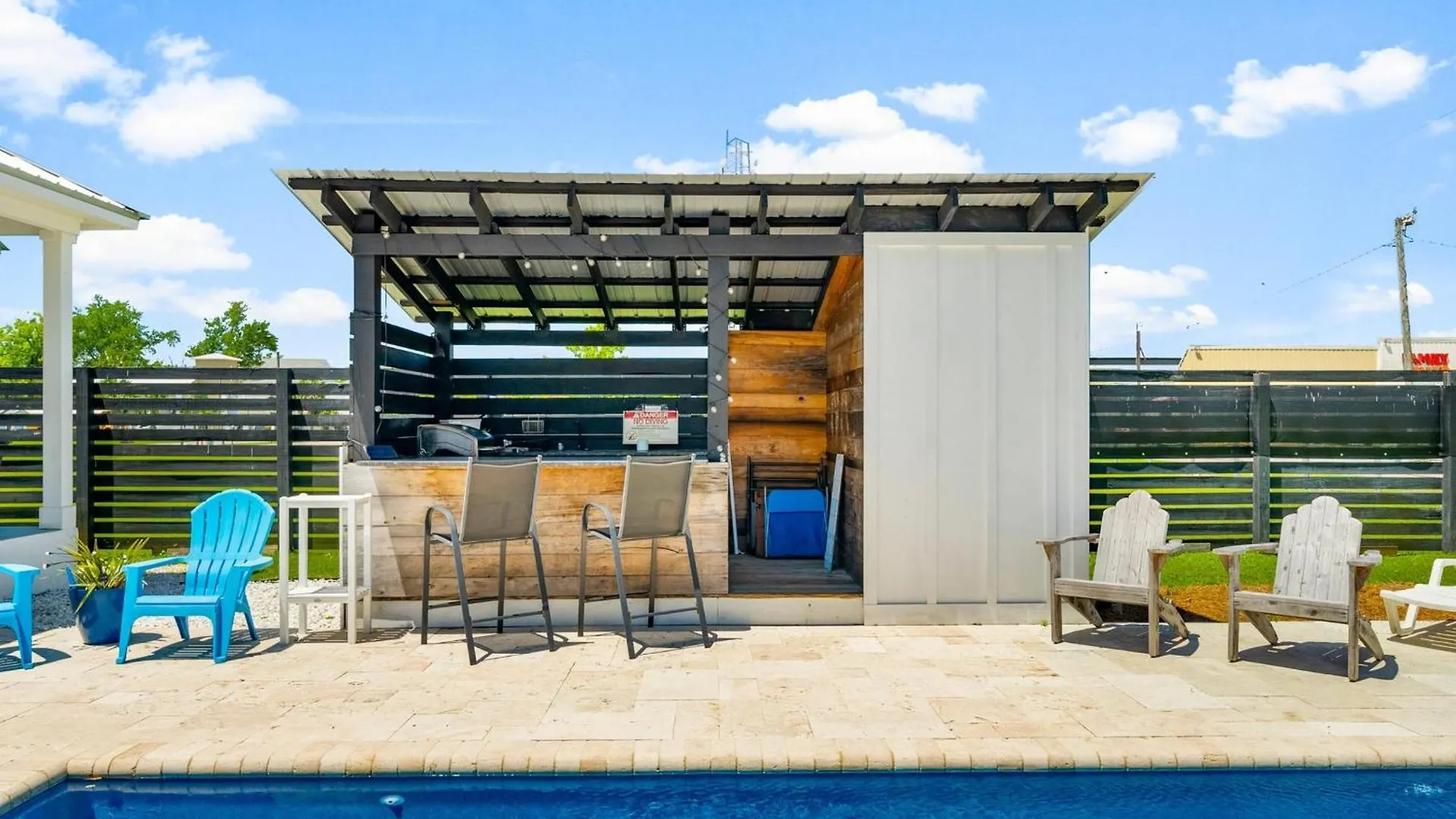 Pet Friendly House - 6th Street Retreat By Panhandle Getaways *
